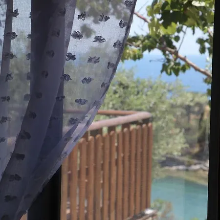 Souzana Luxury * Alikí